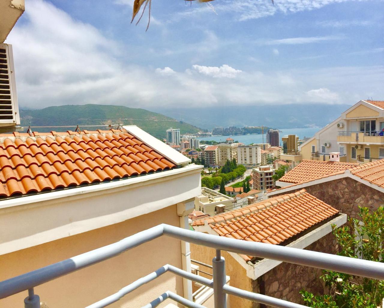 Apartman Bravo Budva Exteriör bild